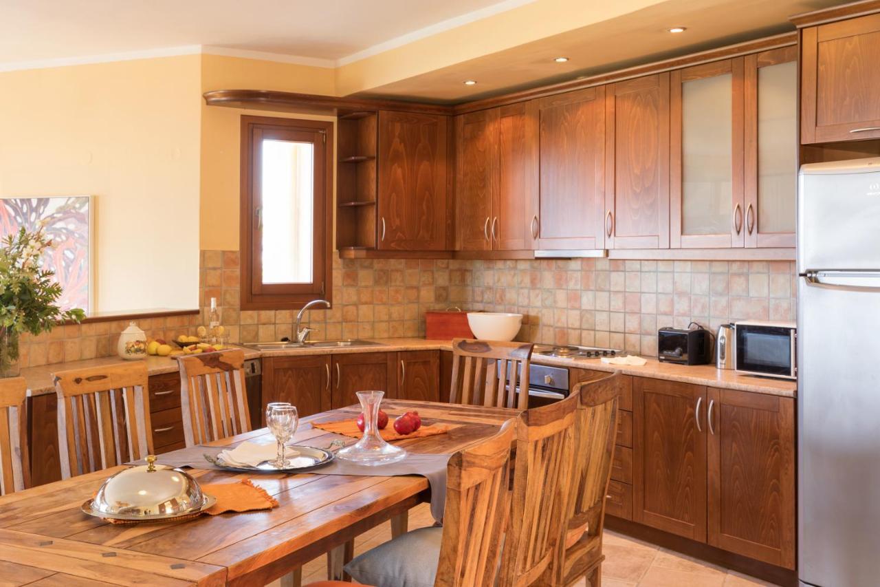 Dendrilia Villa & Suite By Rodostamo Collection Kasziópi Kültér fotó